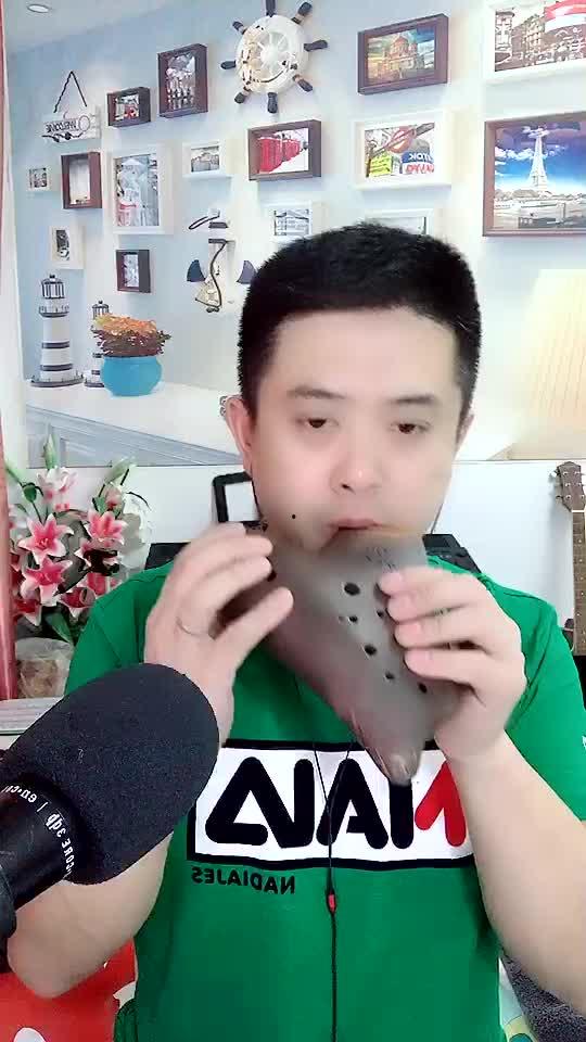 吃瓜网红小哥哥是谁啊,吃瓜网红小哥哥的真实身份! 第2张 吃瓜网红小哥哥是谁啊,吃瓜网红小哥哥的真实身份! 第2张